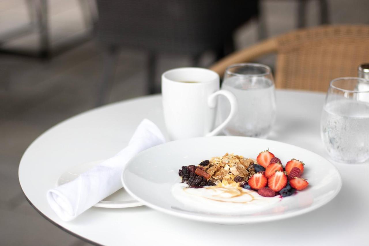 Hotel Mortagne บูว์เชอร์วิลล์ ภายนอก รูปภาพ