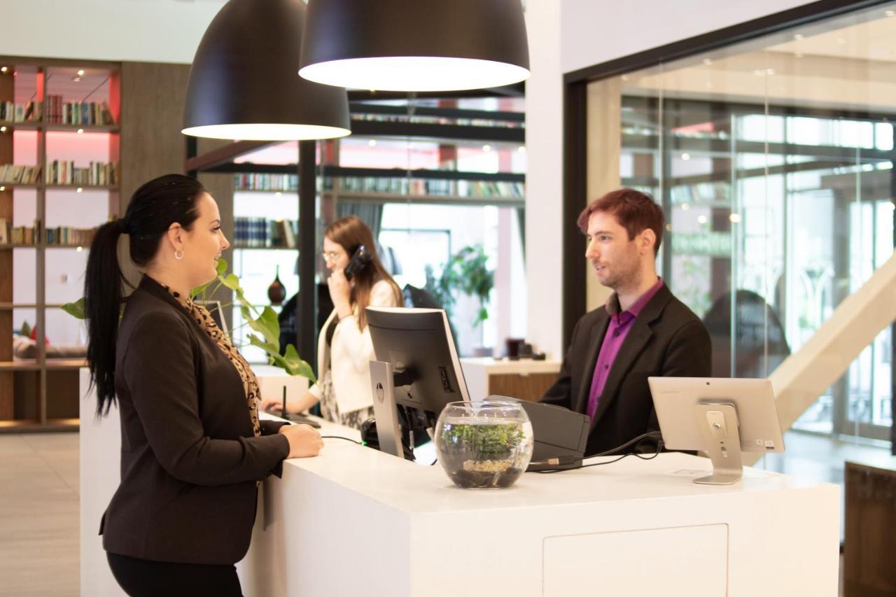 Hotel Mortagne บูว์เชอร์วิลล์ ภายนอก รูปภาพ