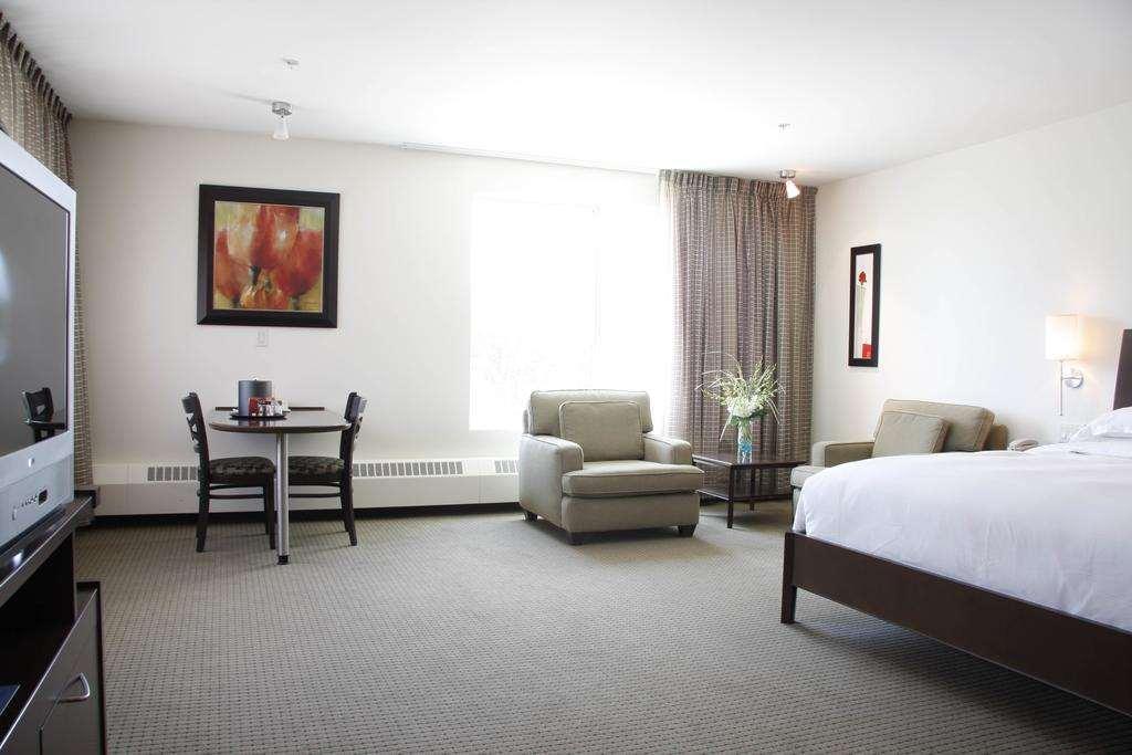 Hotel Mortagne บูว์เชอร์วิลล์ ภายนอก รูปภาพ